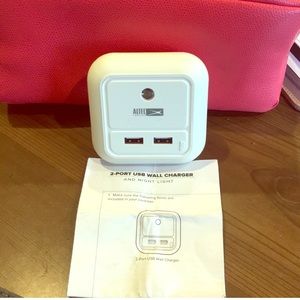 Altec Lansing 2Port USB Wall Charger & Night Light